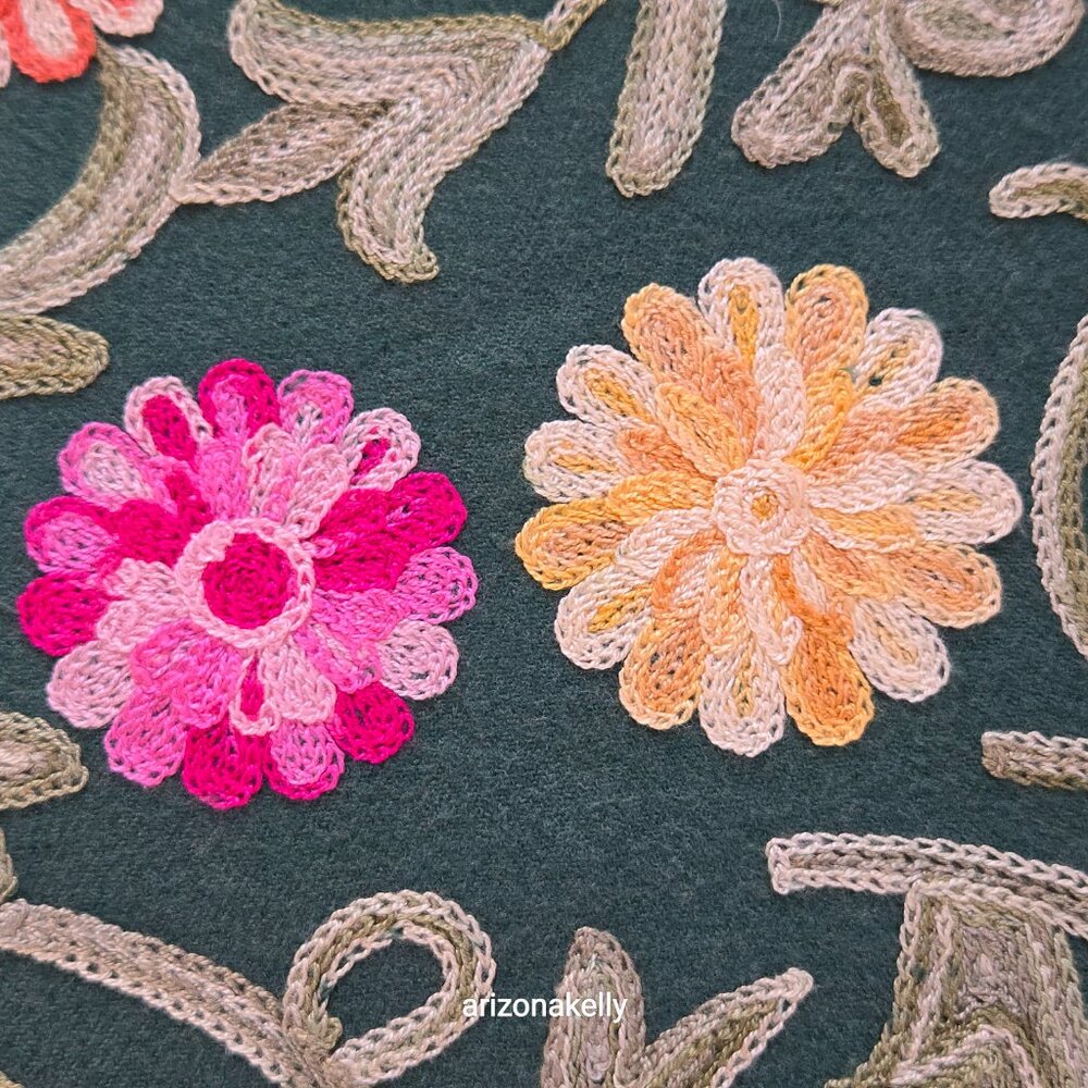 Green "Cashmere" Scarf with Chain Stitch Embroidery Flowers and Leaves - Picture 8 of 16